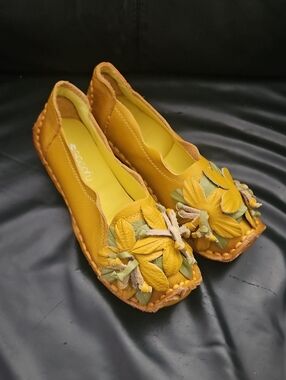 Socofy 100% Leather Floral Handmade Sz 6/6.5 US Victorian Style Shoe